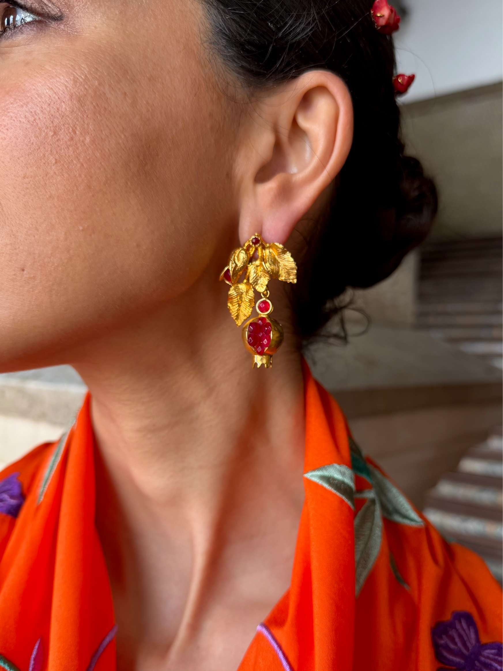 Pendientes de Flamencas Joya Granada y Hojas móvil Buganvilla