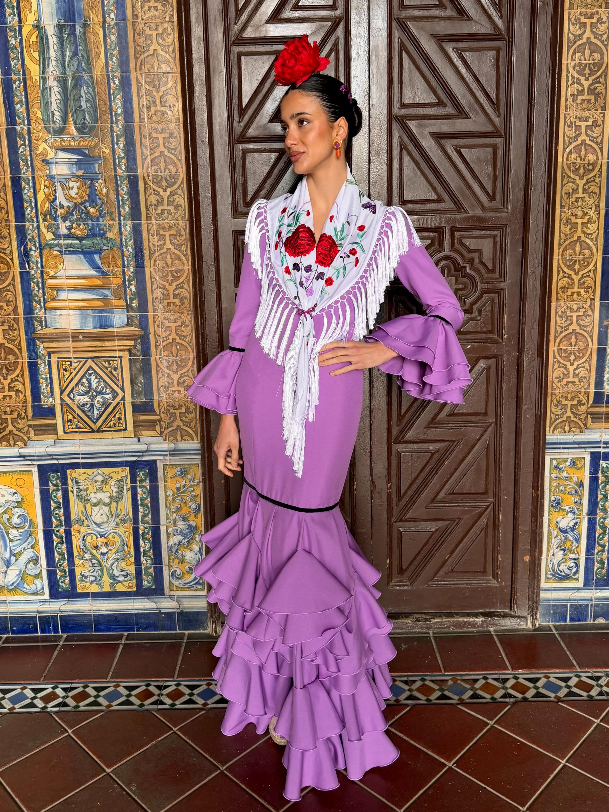 Traje de flamenca volantes zig zag malva