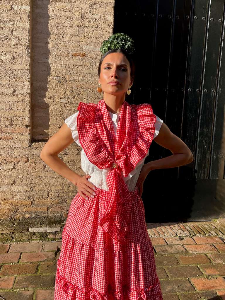 Conjunto de Falda y Piquillo de Romería Vichy con Lunares Rojo