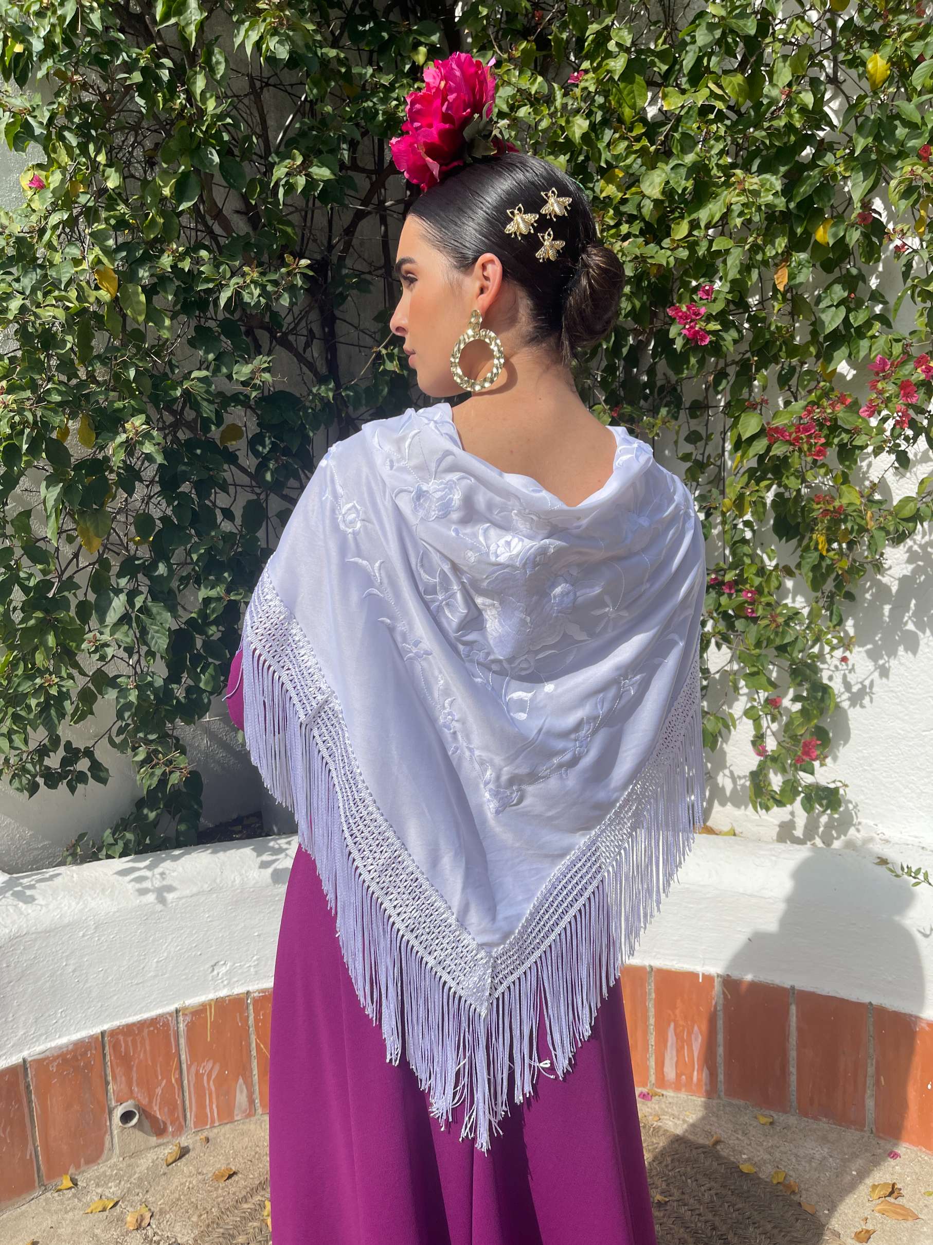 Mantón Bordado Blanco Monocolor