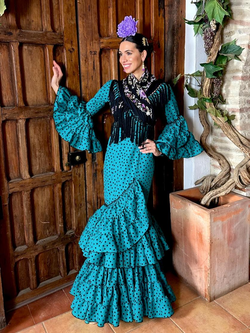 Traje de Flamenca Strech Subida Verde con Lunar Negro