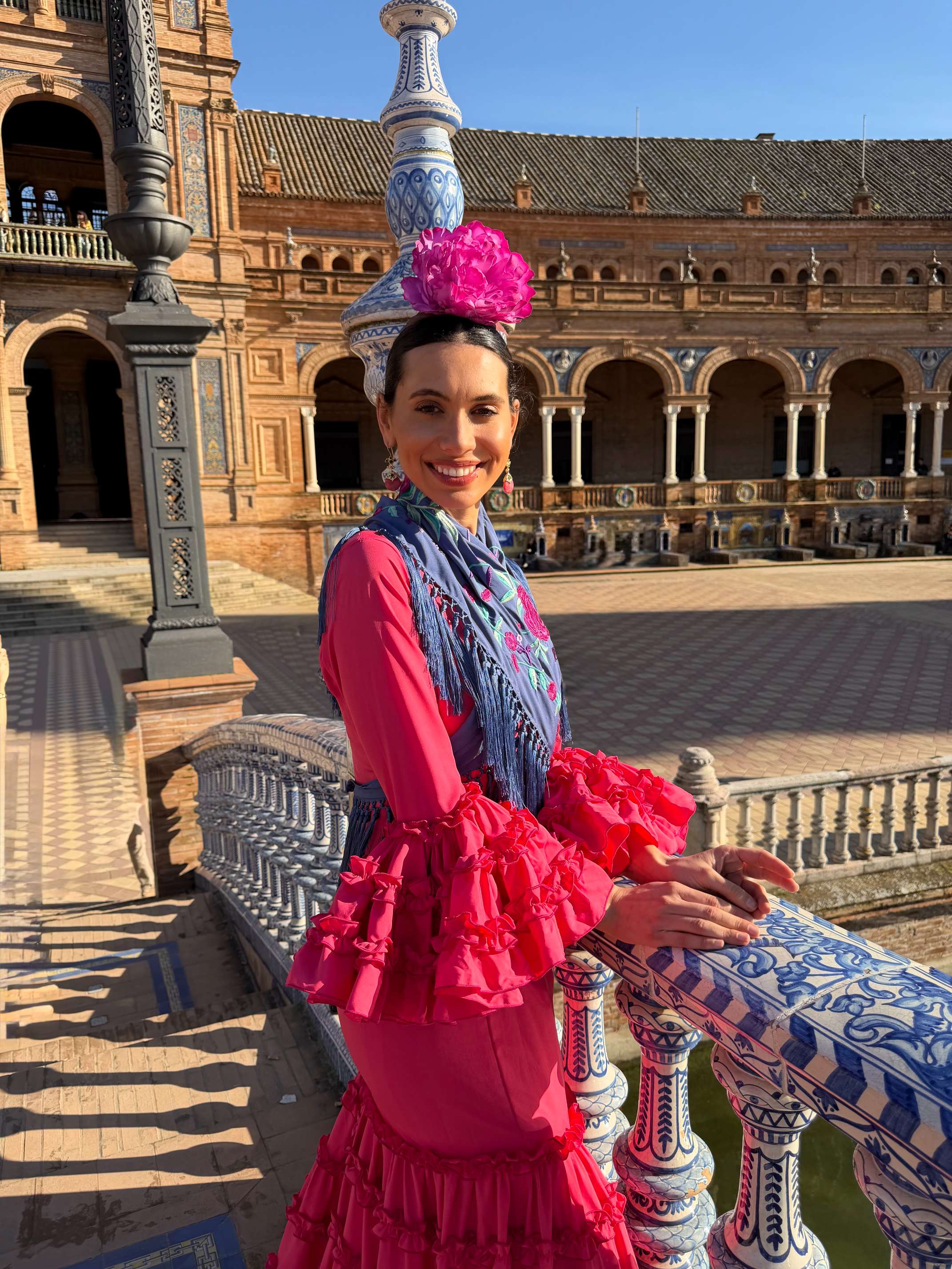 Traje de Flamenca Canastero Adorno Garrucha Fresa