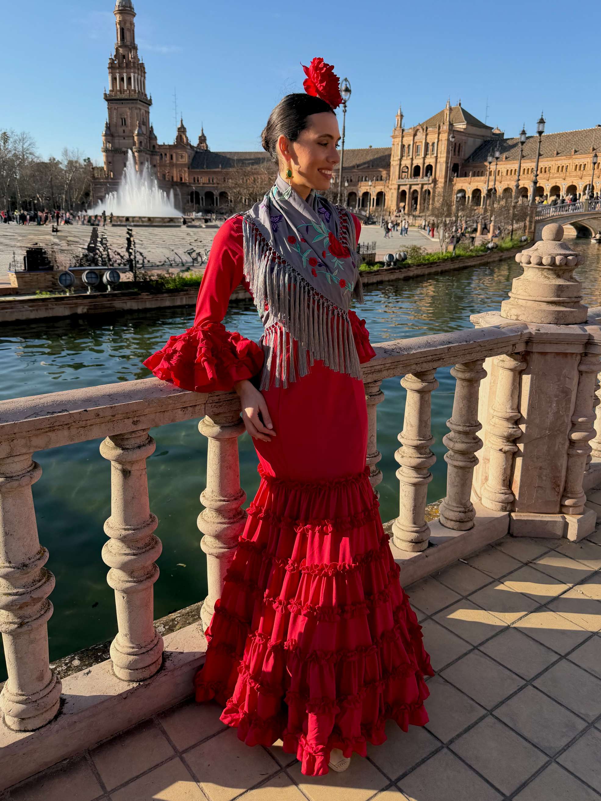 Traje de Flamenca Canastero Adorno Garrucha Rojo