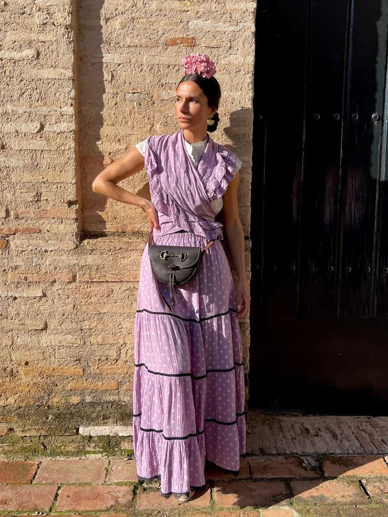Conjunto de Falda y Piquillo de Romería Bambula con Lunares Malva