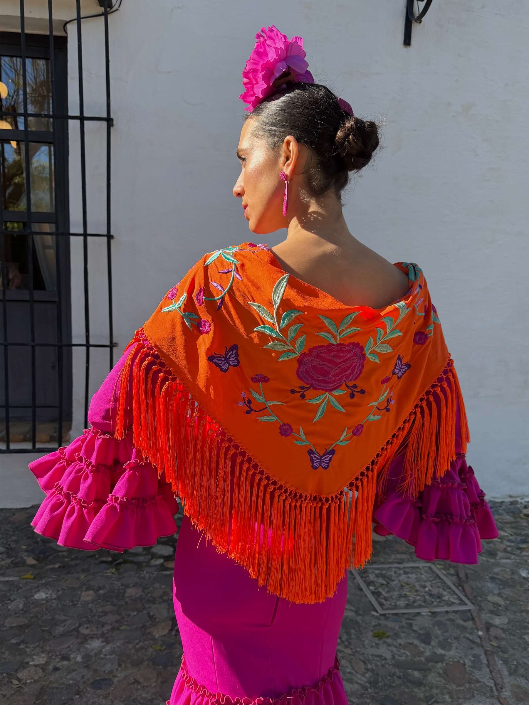 Mantoncillo de flamenca 'Koralti' Naranja con Flores Buganvilla