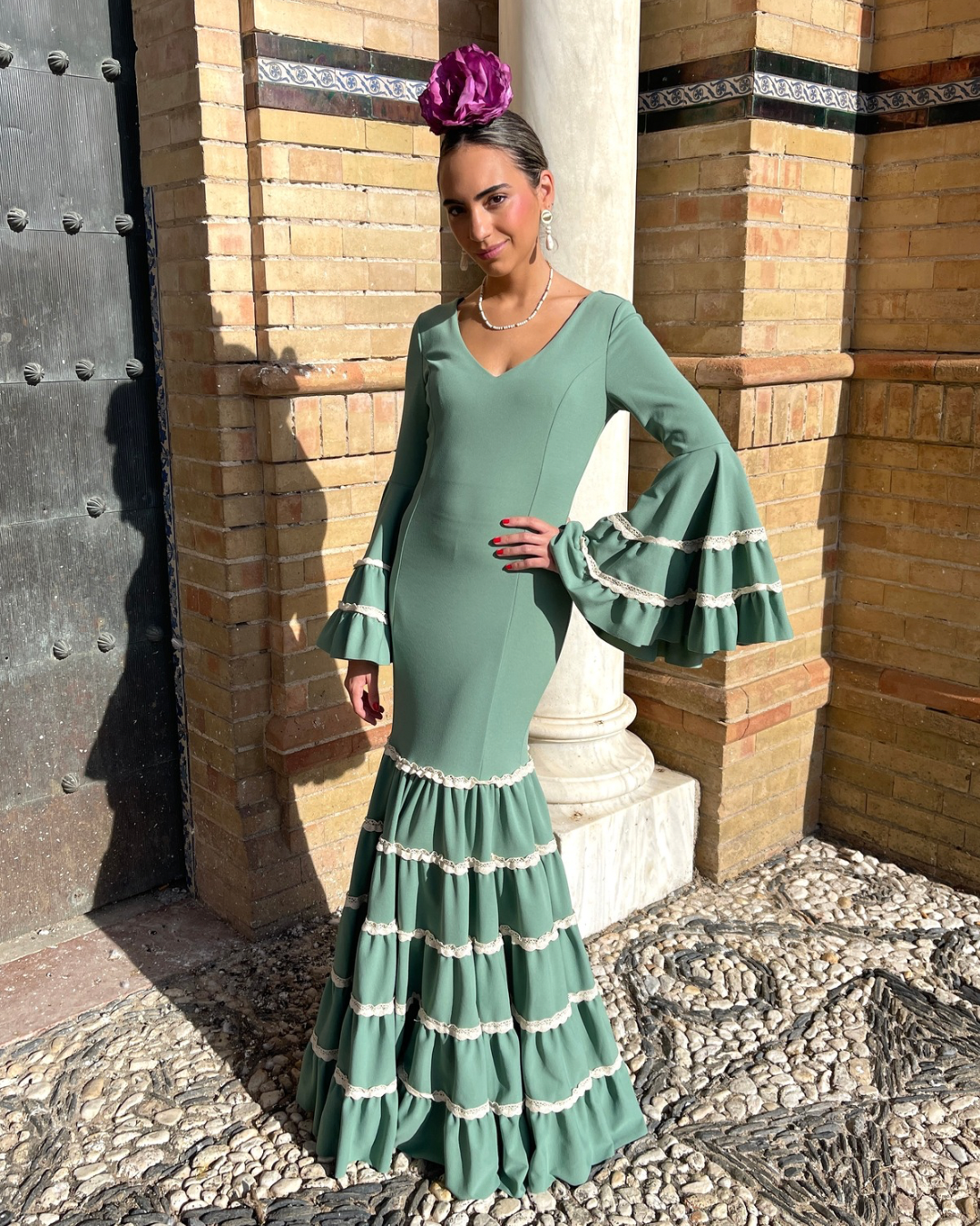 Detalles_de_encaje_en_traje_canastero_jabonoso_de_flamenca_