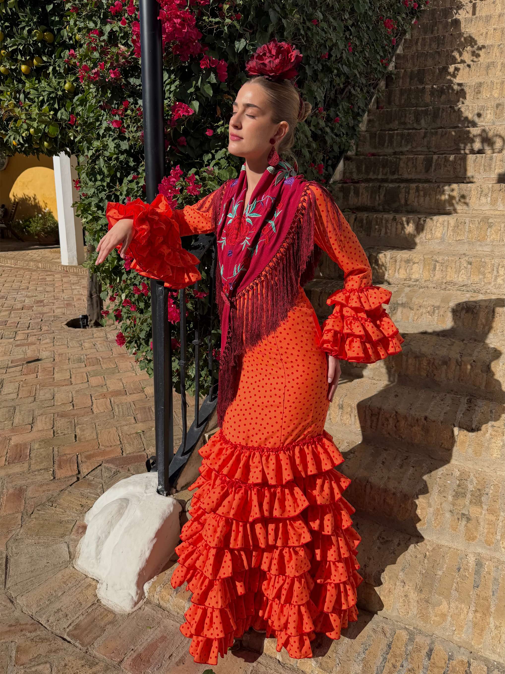 Traje de flamenca Naranja 7 Volantes Lunar Rojo