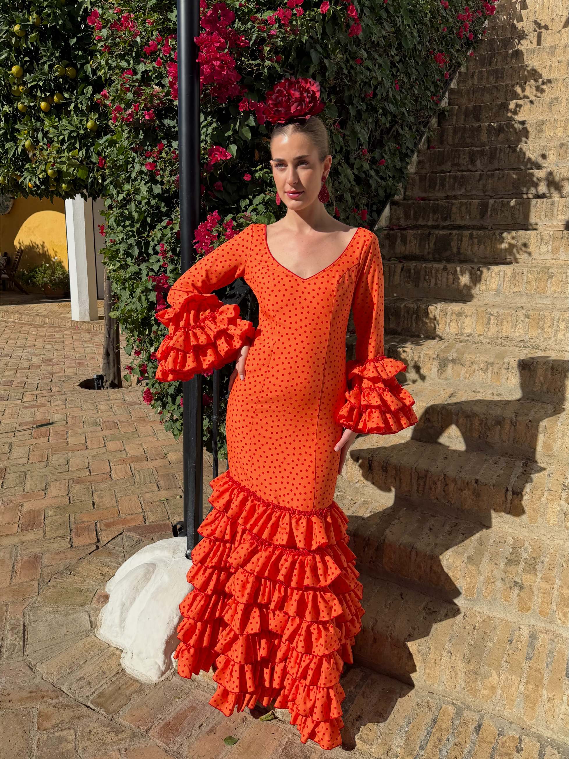Traje de flamenca Naranja Volantes Lunar Rojo