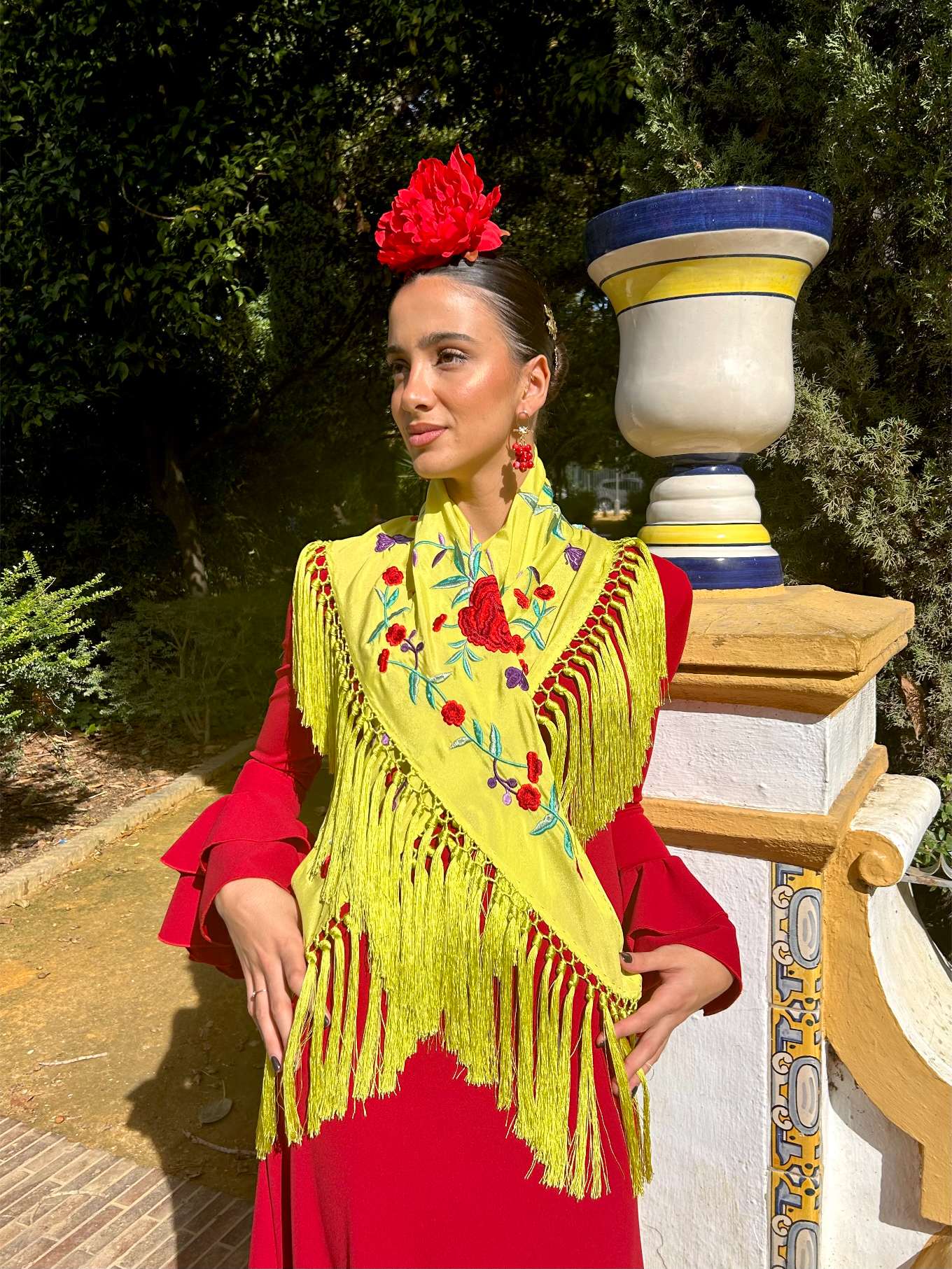 mantoncillo de flamenca bordado artesanal lima