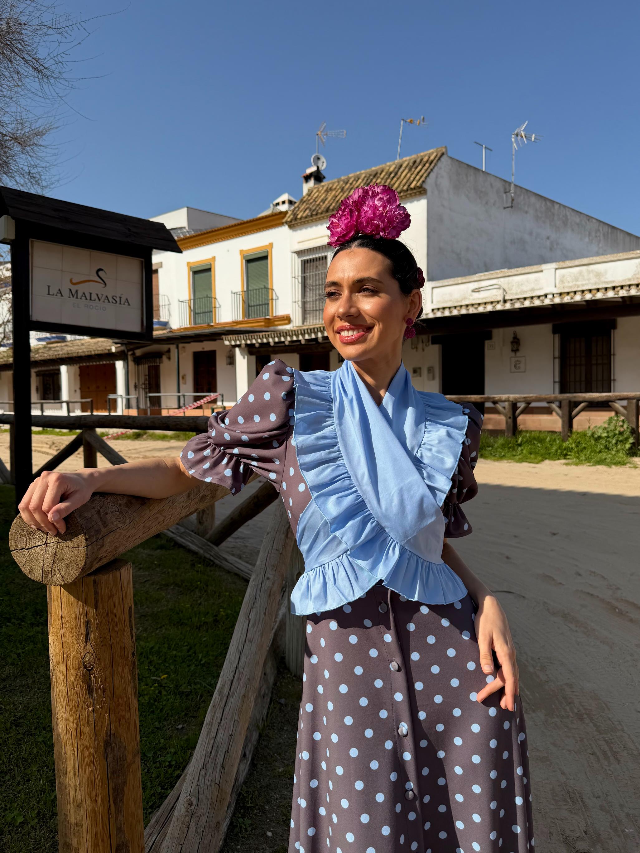 piquillo de flamenca liso celeste