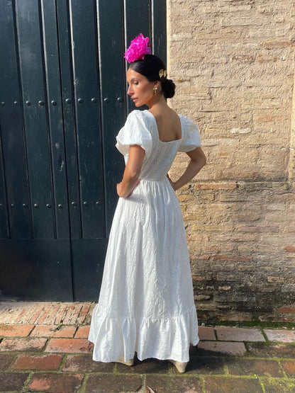 Bata Perforada Blanca