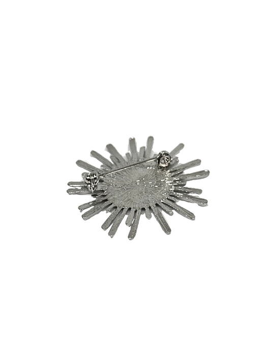 Broche rayos plateados de flamenca detalles