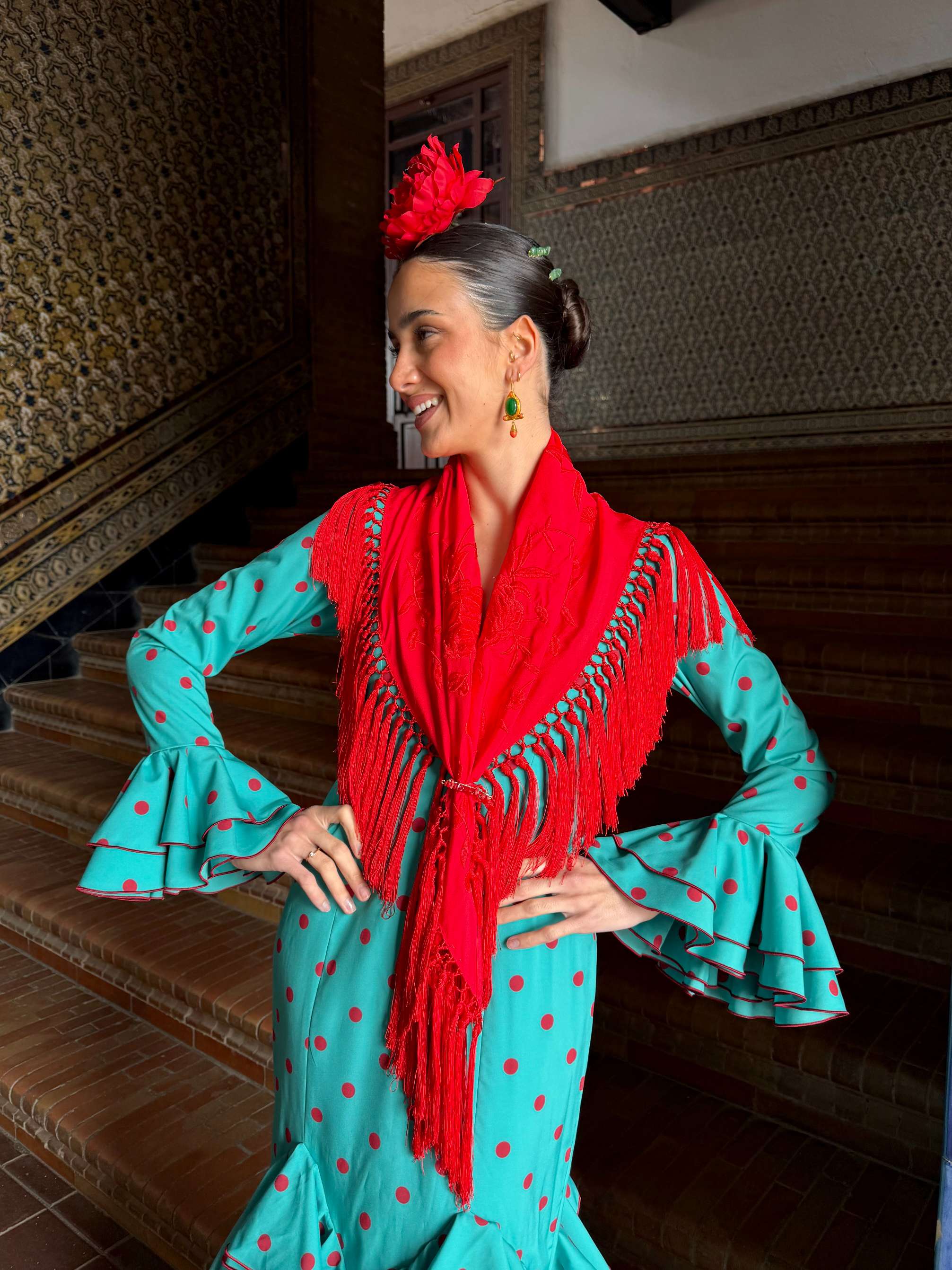 Traje de Flamenca Multivolantes Picos Aguamarina lunar rojo