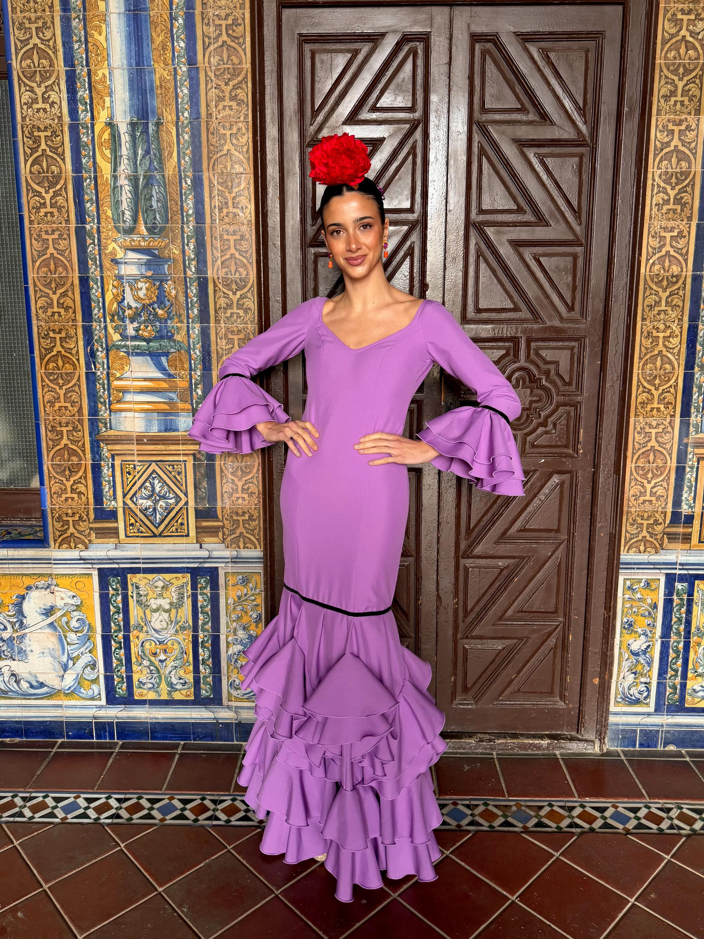 Traje de flamenca volantes zig zag malva