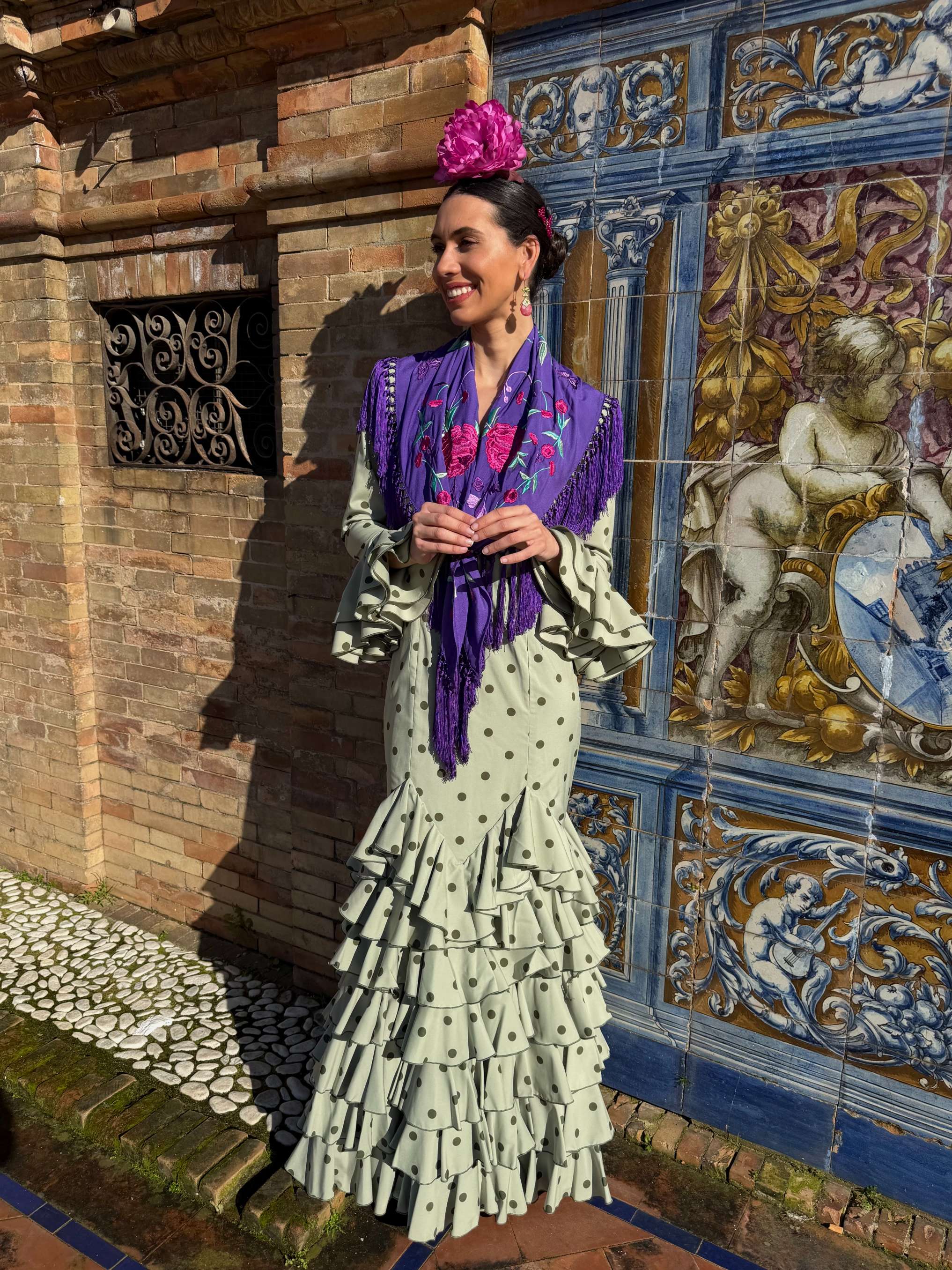 Traje de Flamenca Multivolantes Picos Verde Jabonoso Lunar Oliva