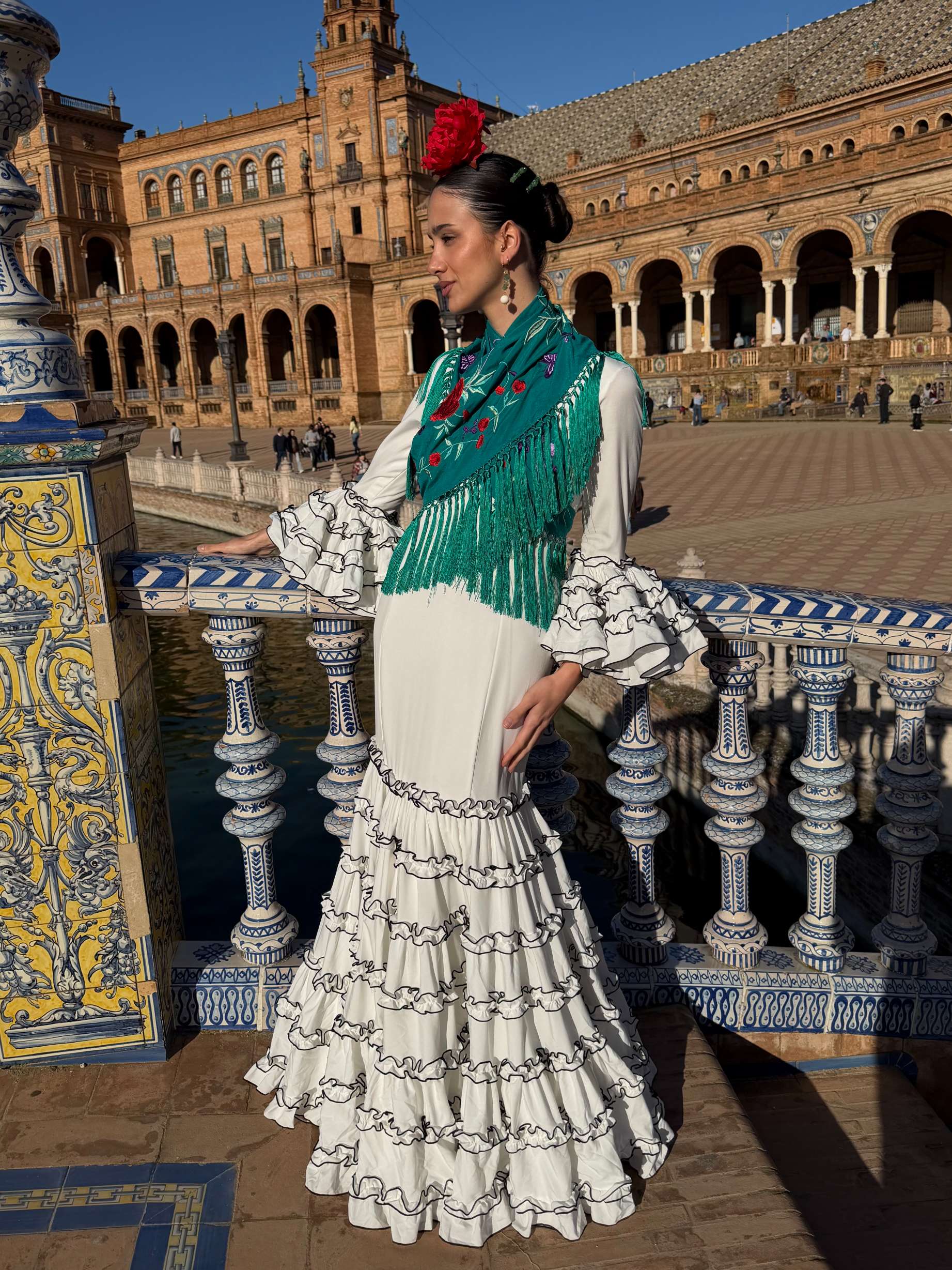 Traje de Flamenca Canastero Adorno Garrucha Blanco