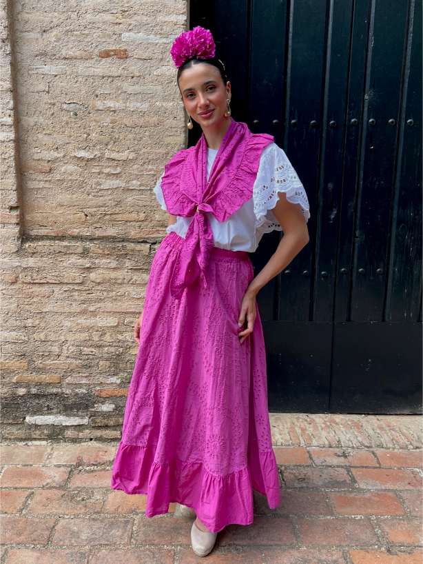 Falda de Romería Perforada Buganvilla