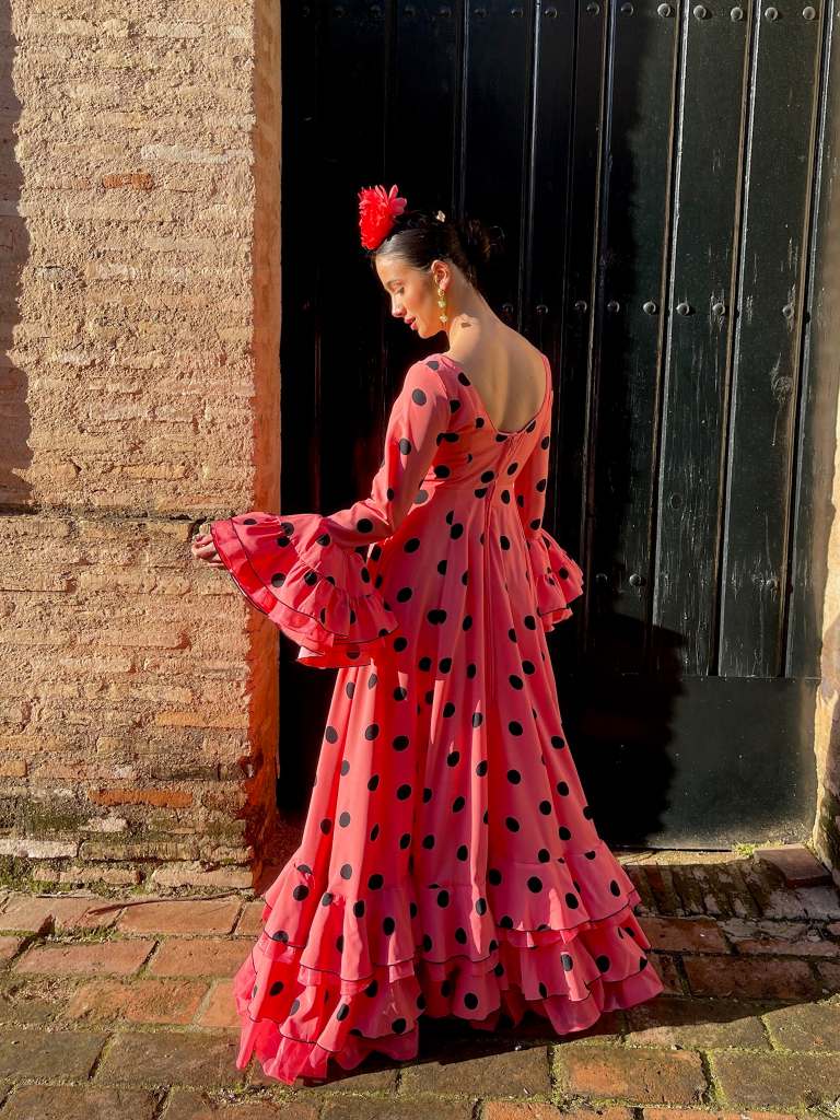 Bata Romería Adorno Tul Coral Lunar Negro