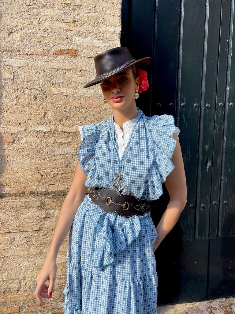 Fajín Rociero Herraje de Cuero Oscuro