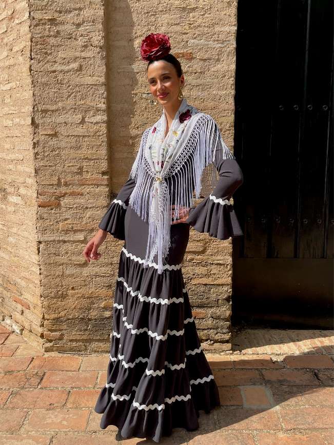 Traje Flamenca Canastero Liso Adorno Piquillo SPECIAL PRICE