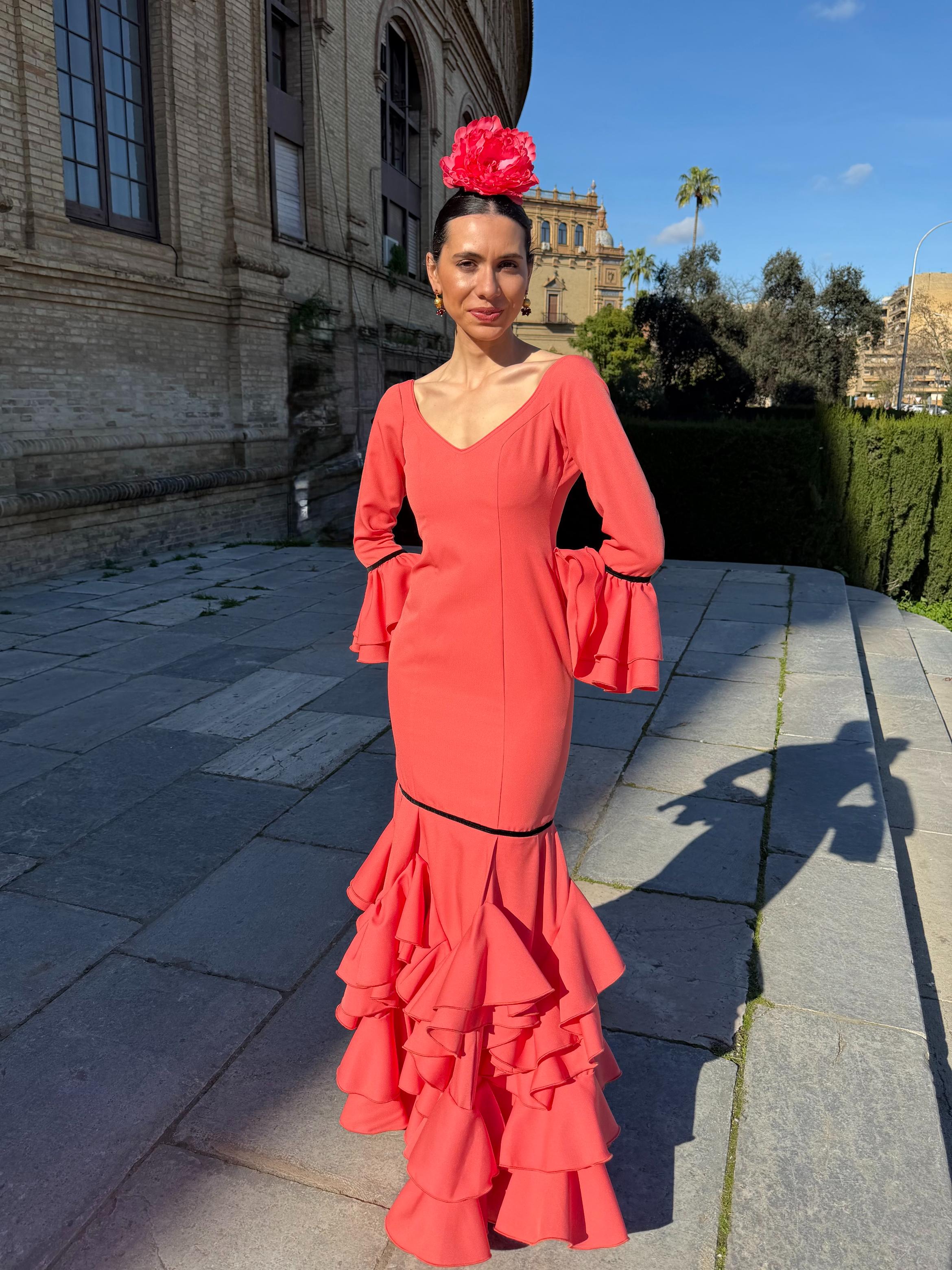 Traje de flamenca volantes zig zag coral