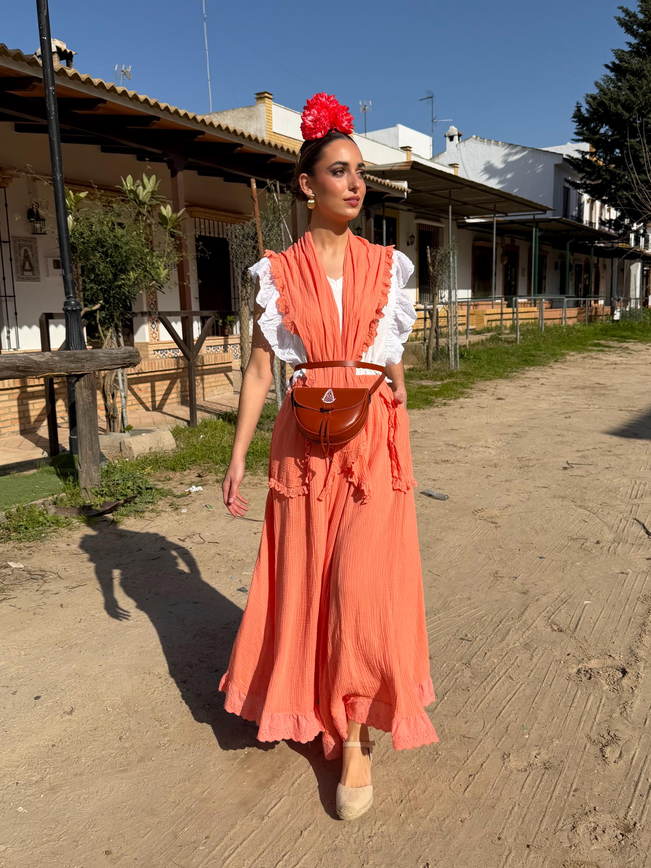 Conjunto de Romería de Falda y Piquillo  Bambula Tira Bordada Coral