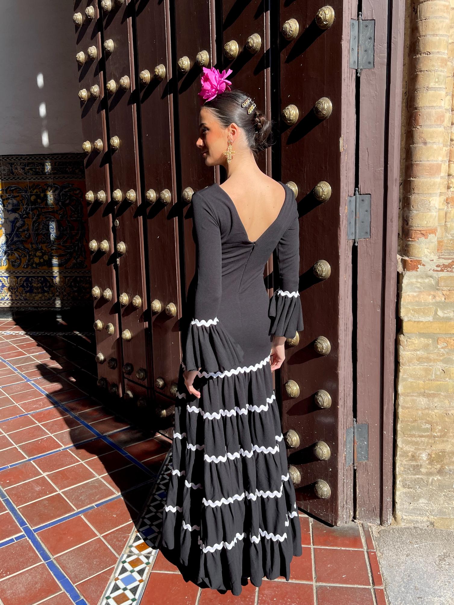 Traje Flamenca Canastero Liso Adorno Piquillo SPECIAL PRICE