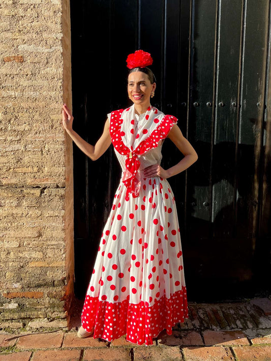 Conjunto de Falda y Piquillo de Romería Blanca y Lunar Rojo
