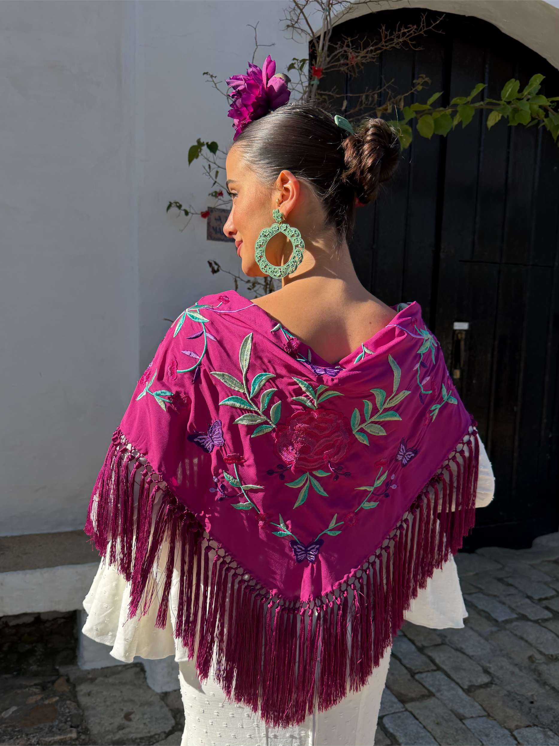 Mantoncillo de flamenca 'Koralti' Buganvilla bordado Buganvilla