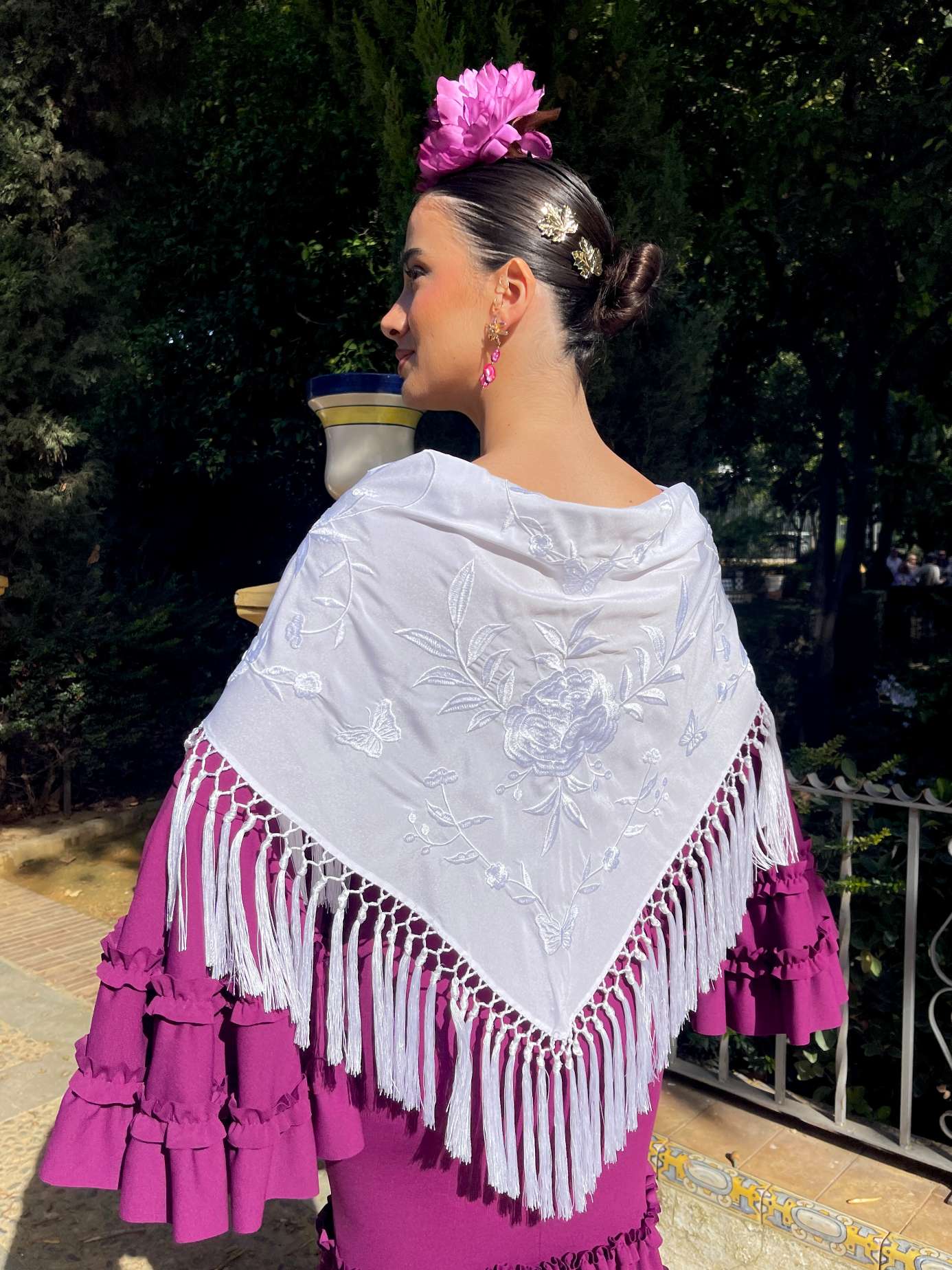 Mantoncillo de flamenca blanco monocolor