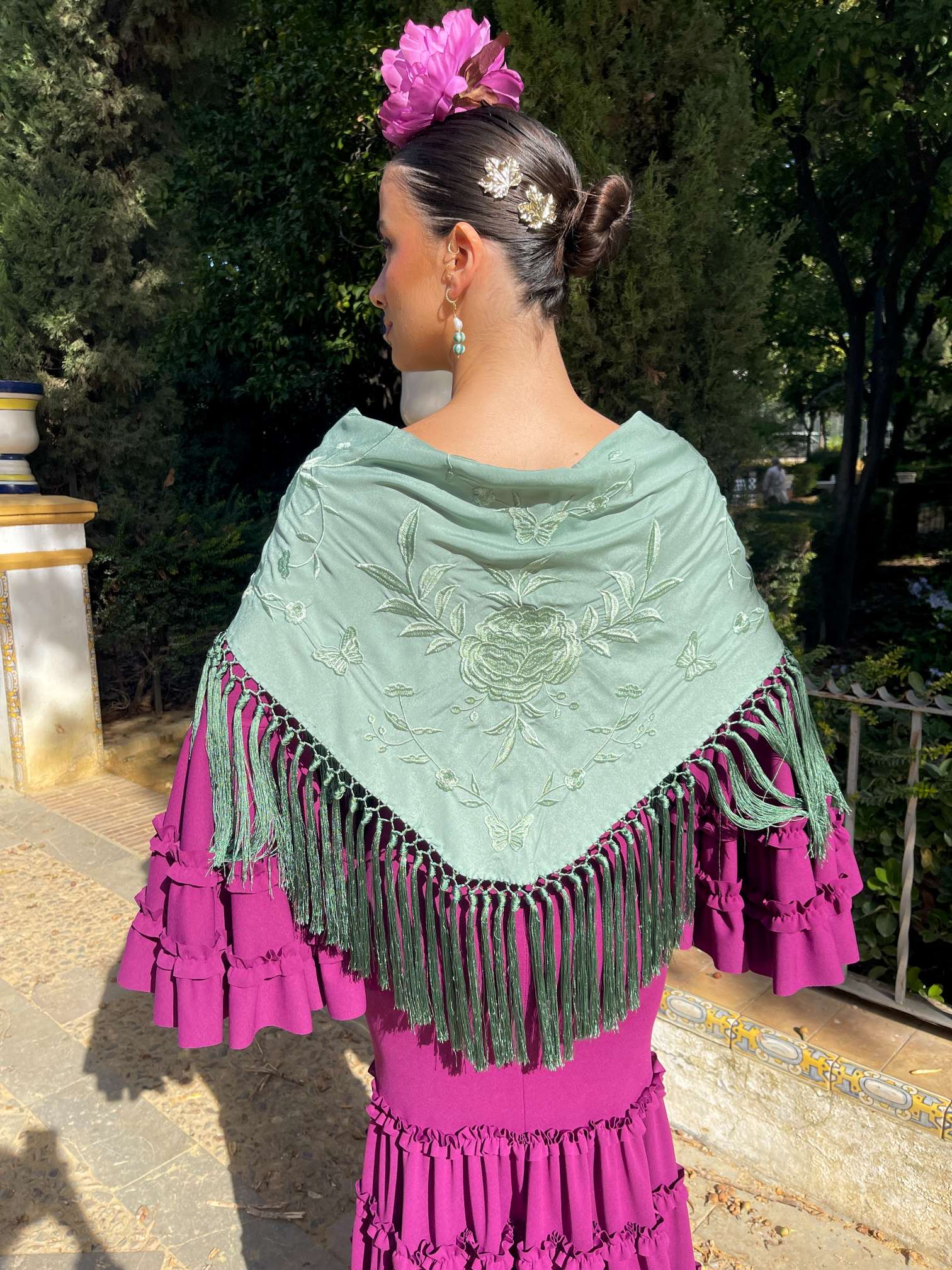 Mantoncillo de flamenca jabonoso monocolor