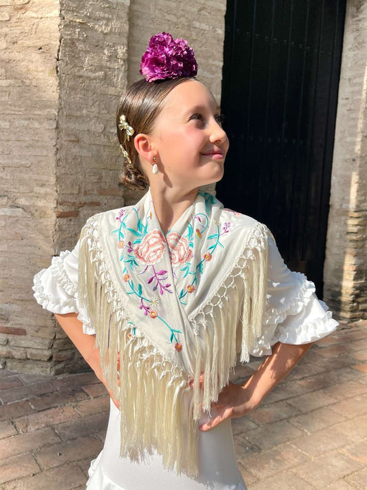 Mantoncillo de niña flecado en seda Beige con flores Rosas