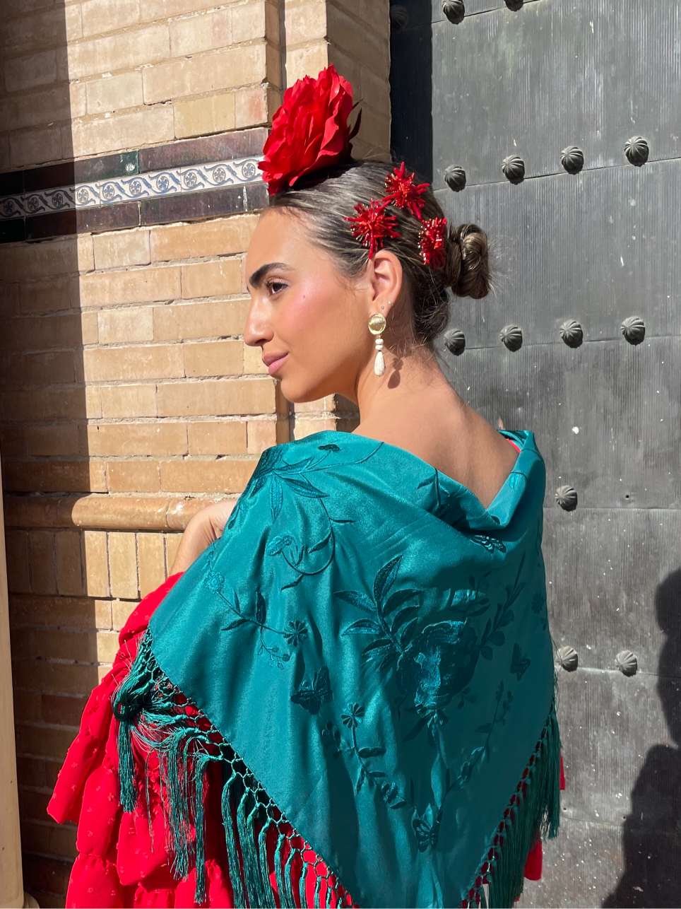 Peinecillo de flamenca coral rojo