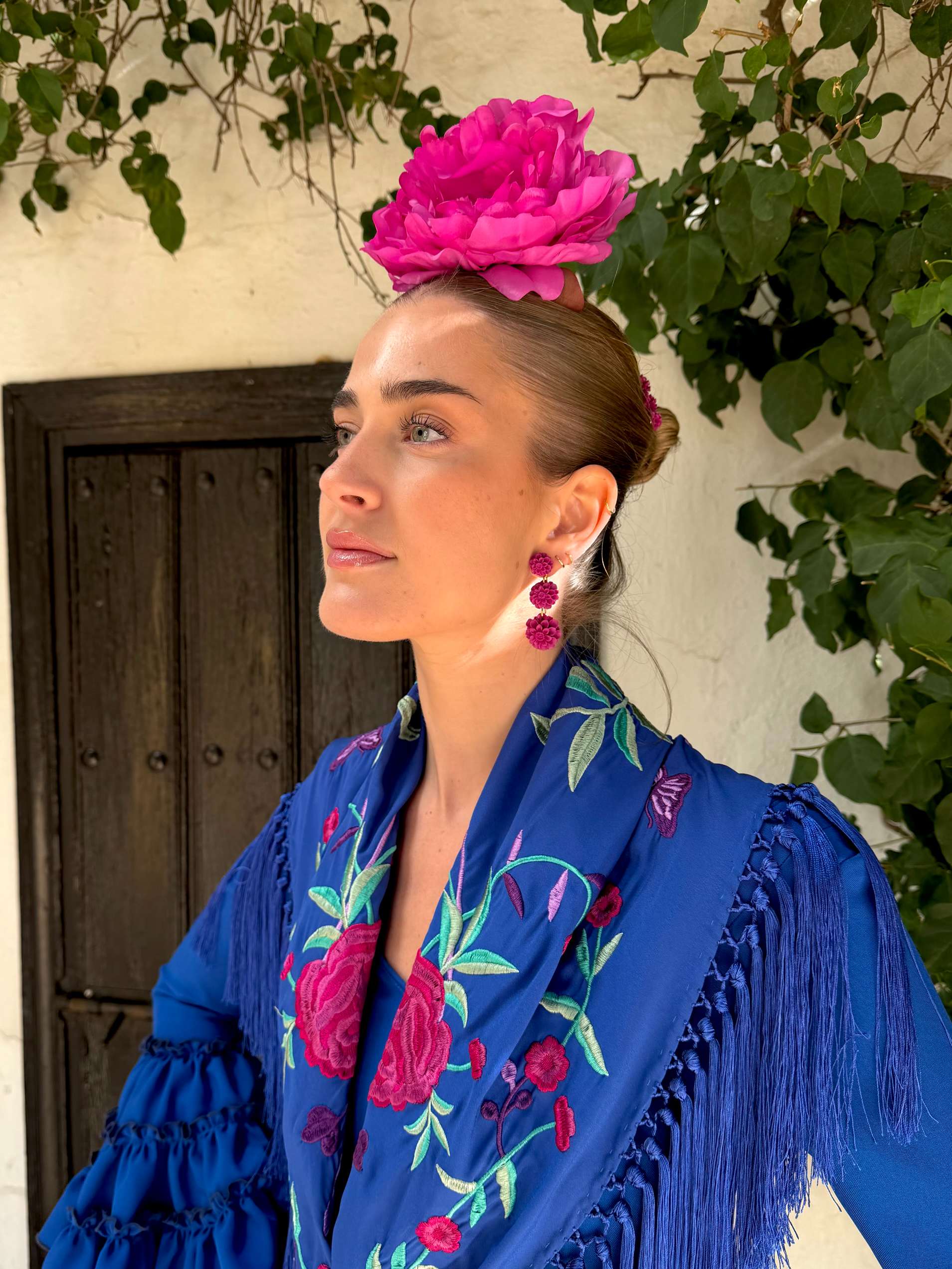 Pendientes de flamenca dorado tres Flores de Acetato Buganvilla