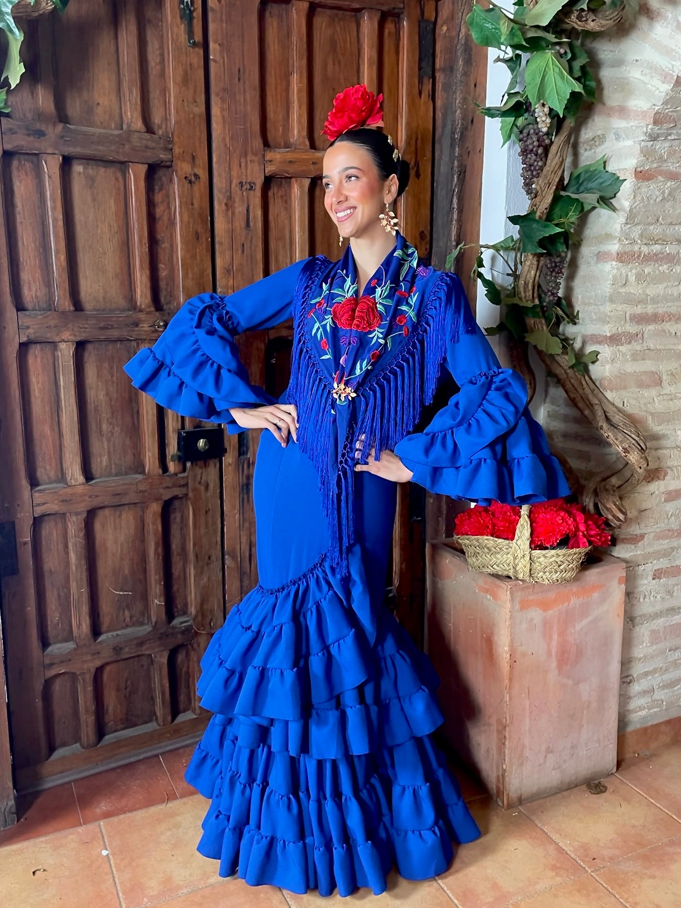 Traje de Flamenca Strech Volante Subida Azul Eléctrico