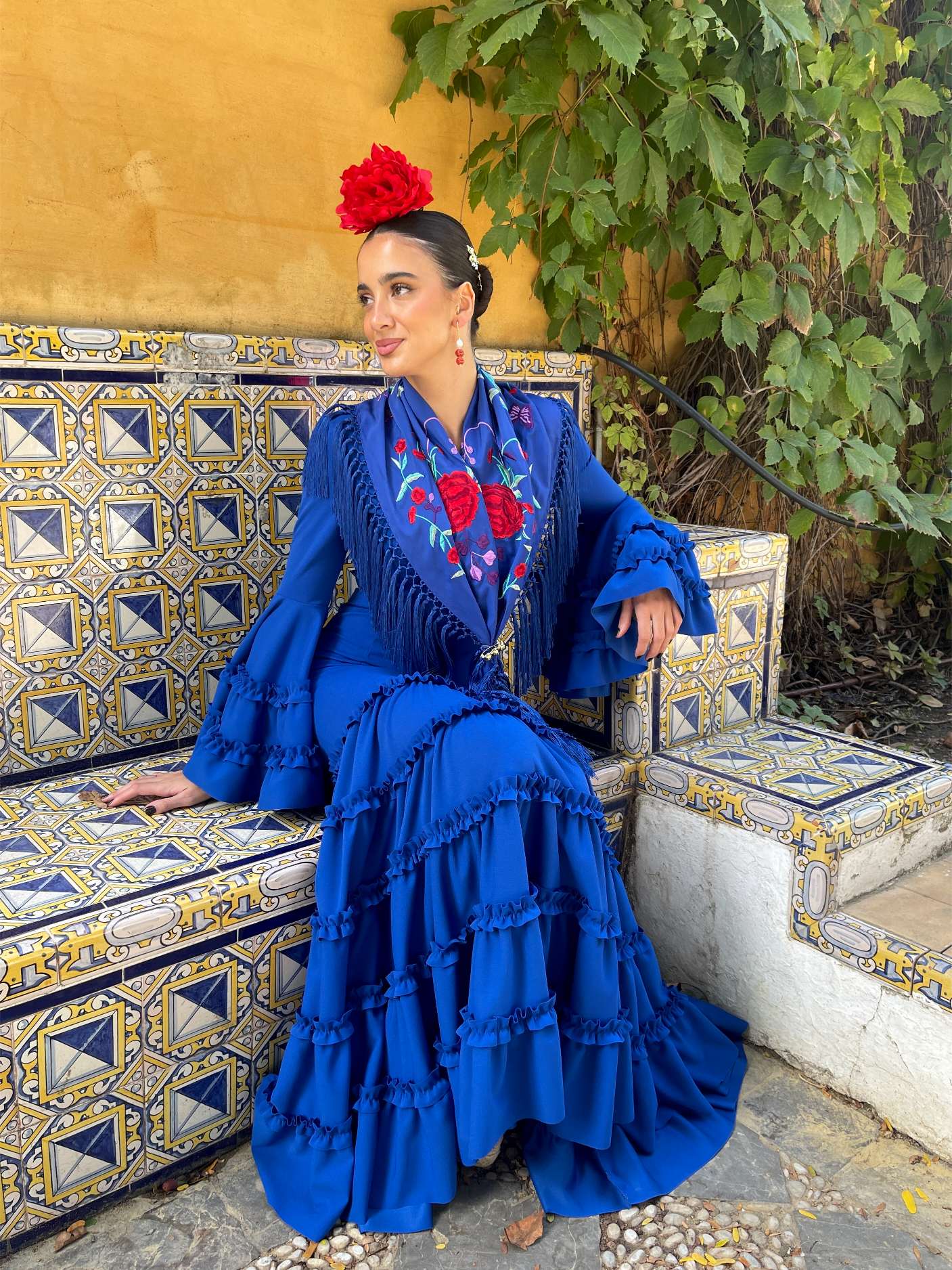Traje de flamenca canastero económico azul eléctrico