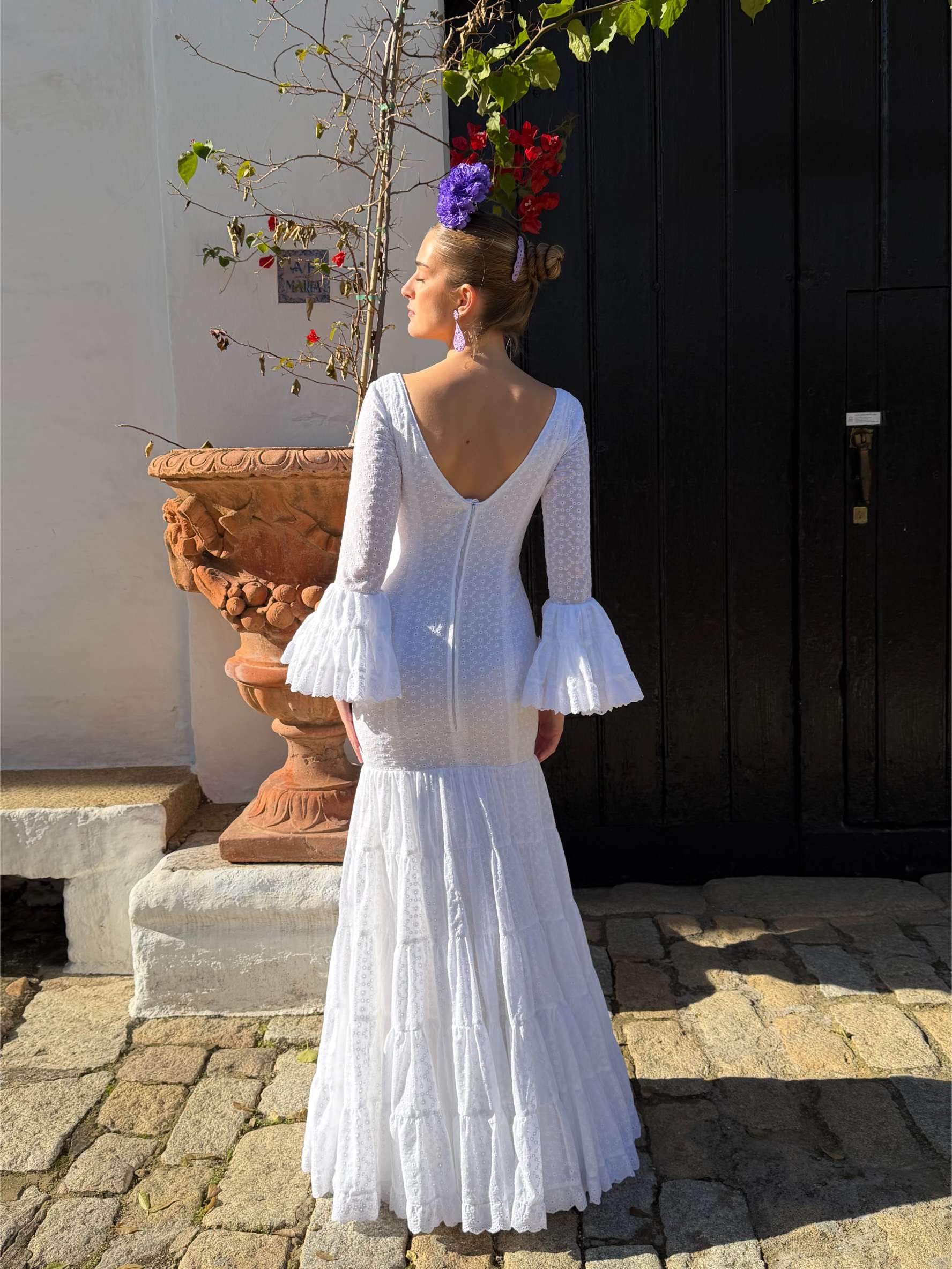 Traje de flamenca blanco de plumeti canastero