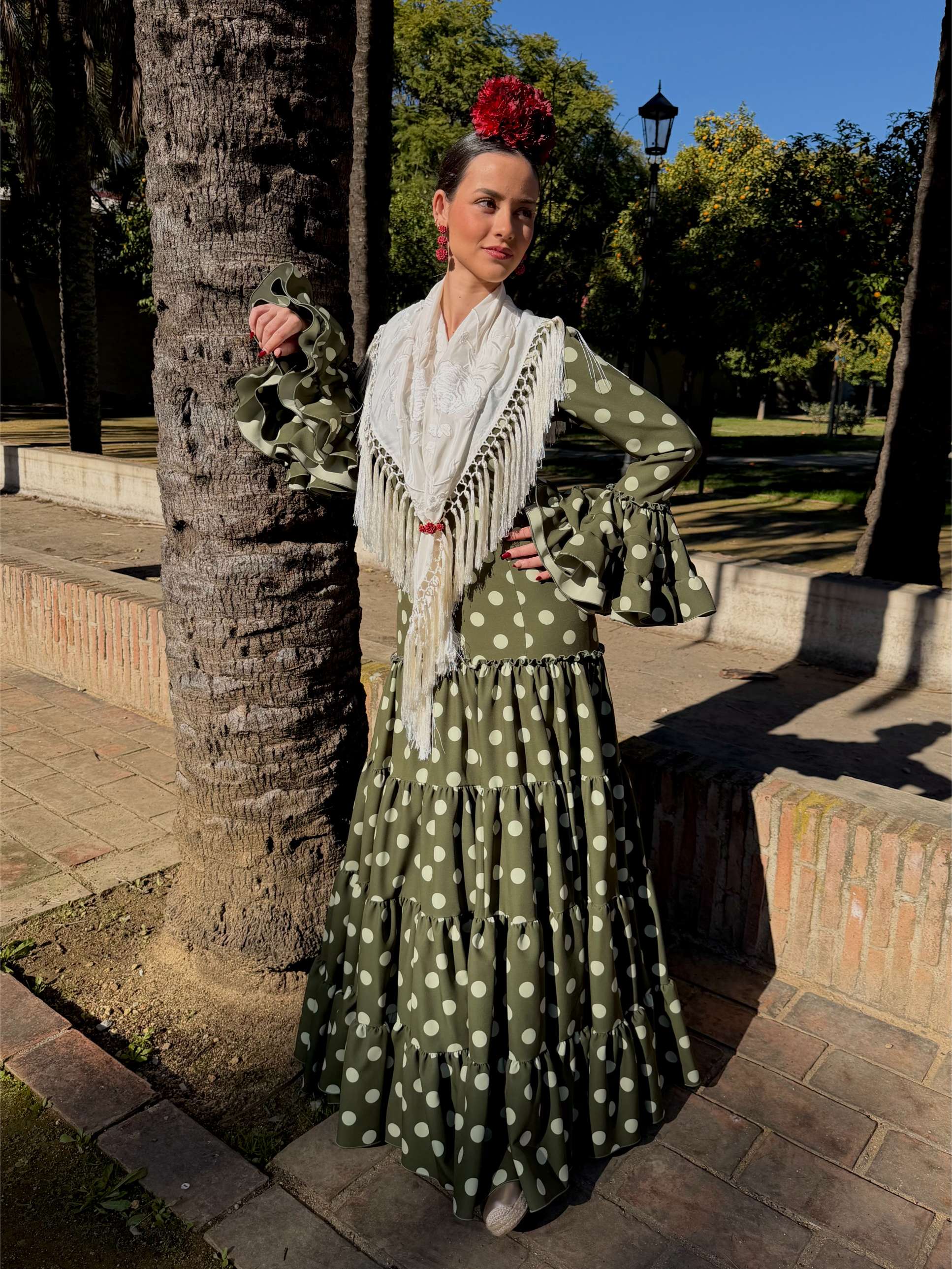 Traje flamenco verde con lunares pistacho
