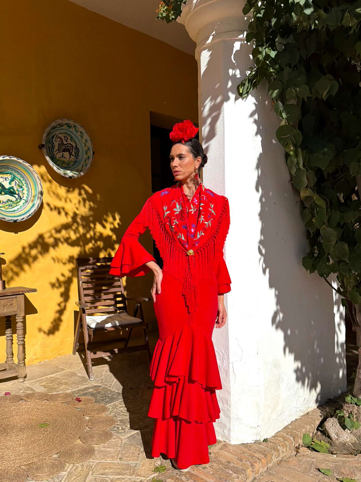 Traje de flamenca económico rojo volantes