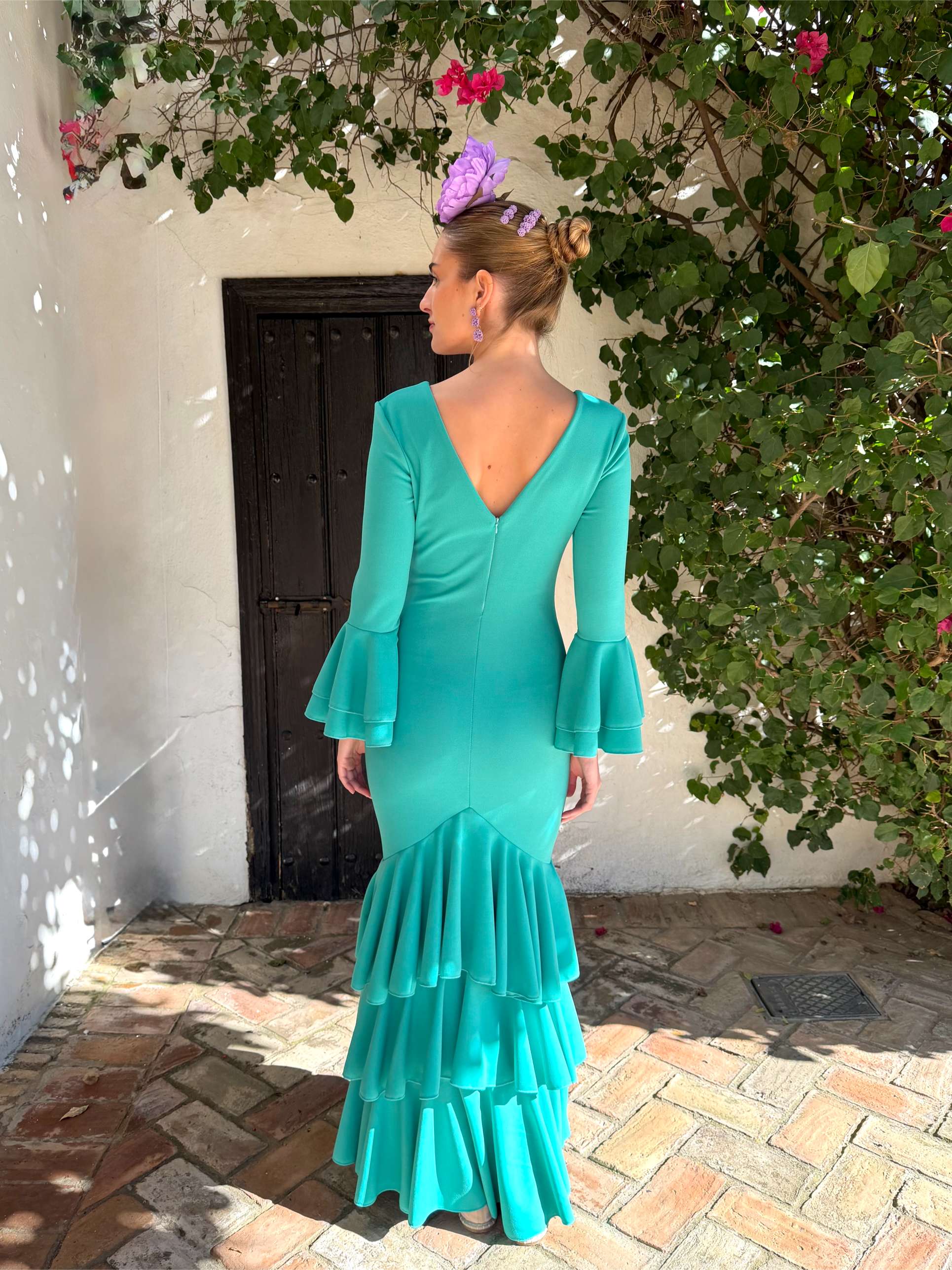 Traje de flamenca volantes económico aguamarina 