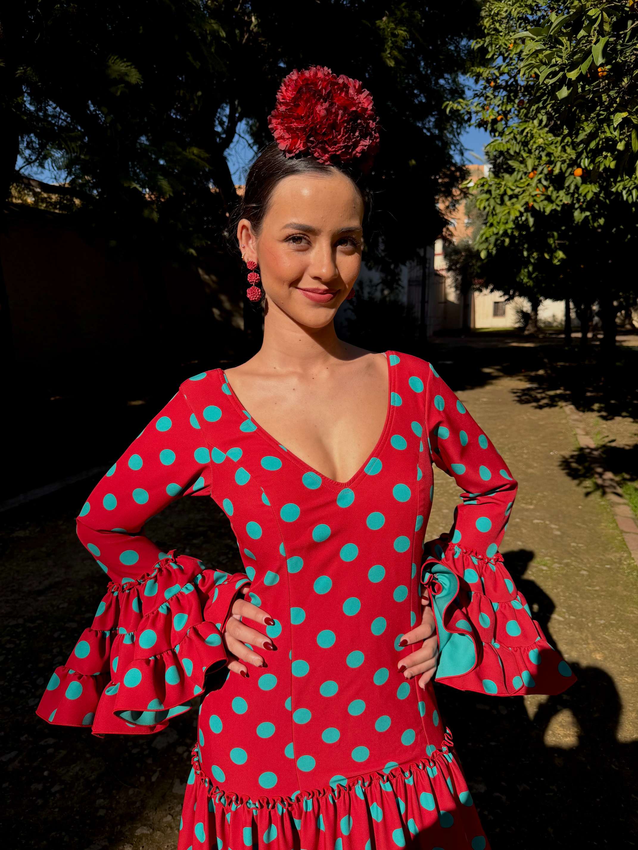 Vestido de flamenca burdeos tiro alto canastero