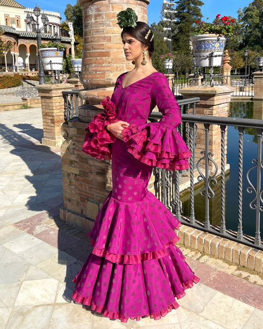 Traje tradicional de flamenca flocado buganvilla