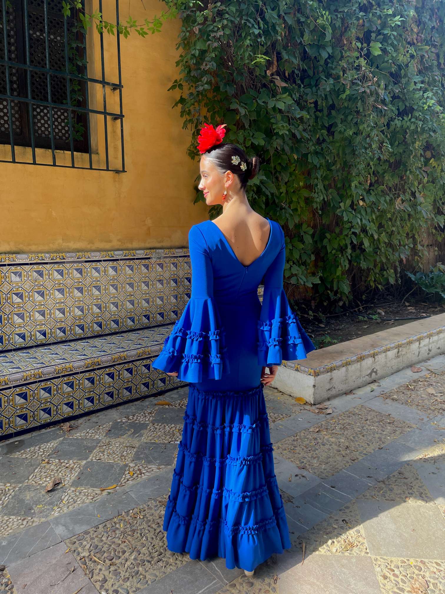 Traje de flamenca canastero económico azul eléctrico