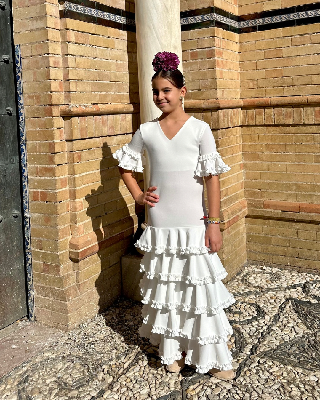 Traje de flamenca cinco volantes blanco de niña