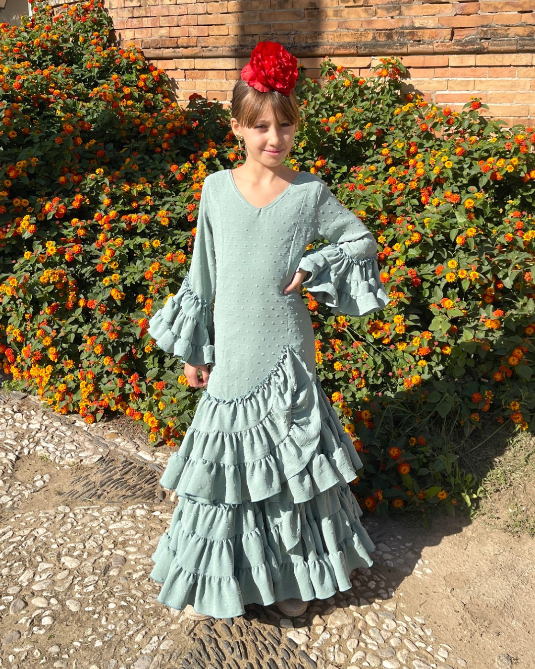 Traje de flamenca plumeti color jabonoso para niña