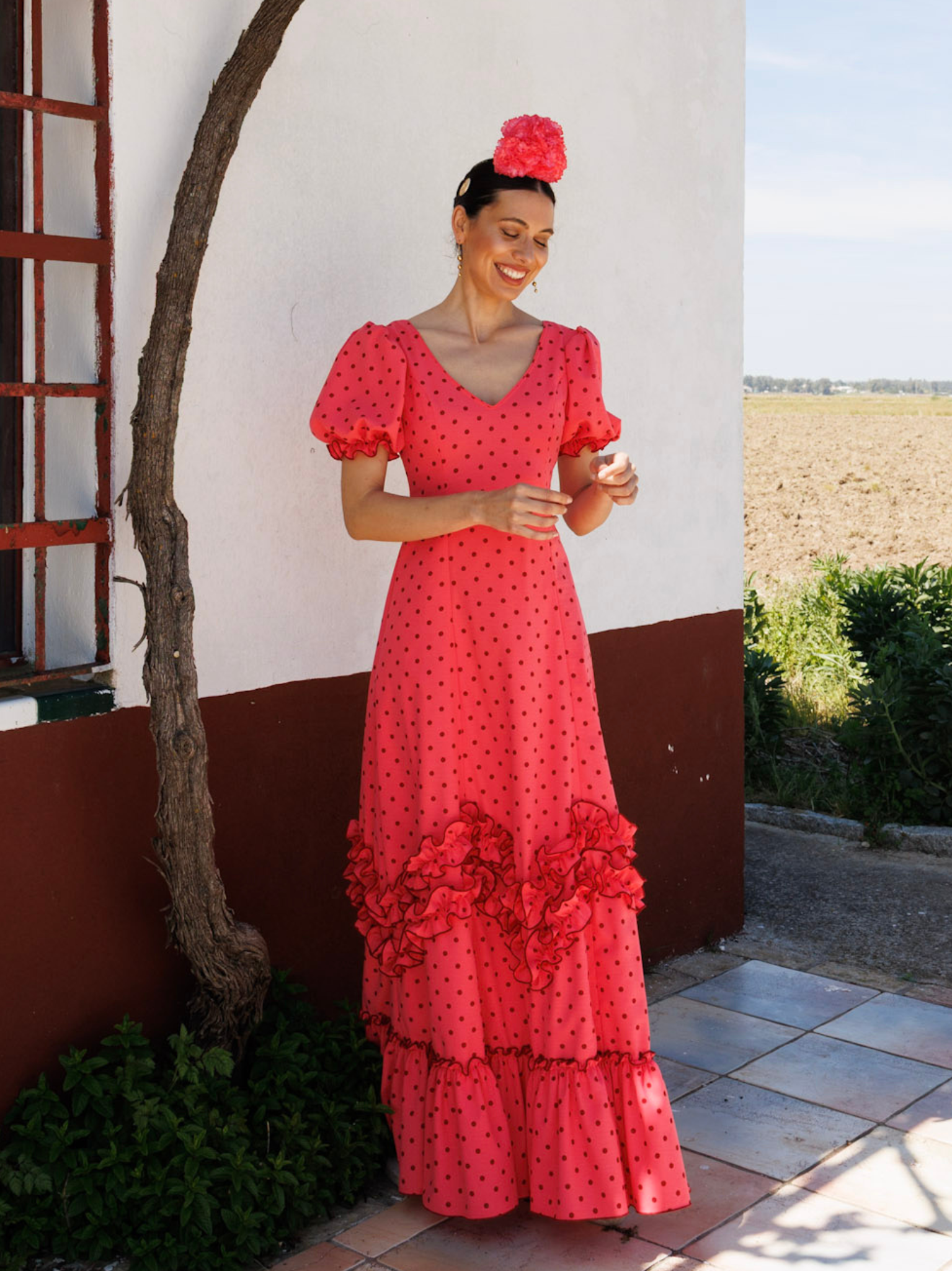 Bata rociera artesanal ideal para romería y feria