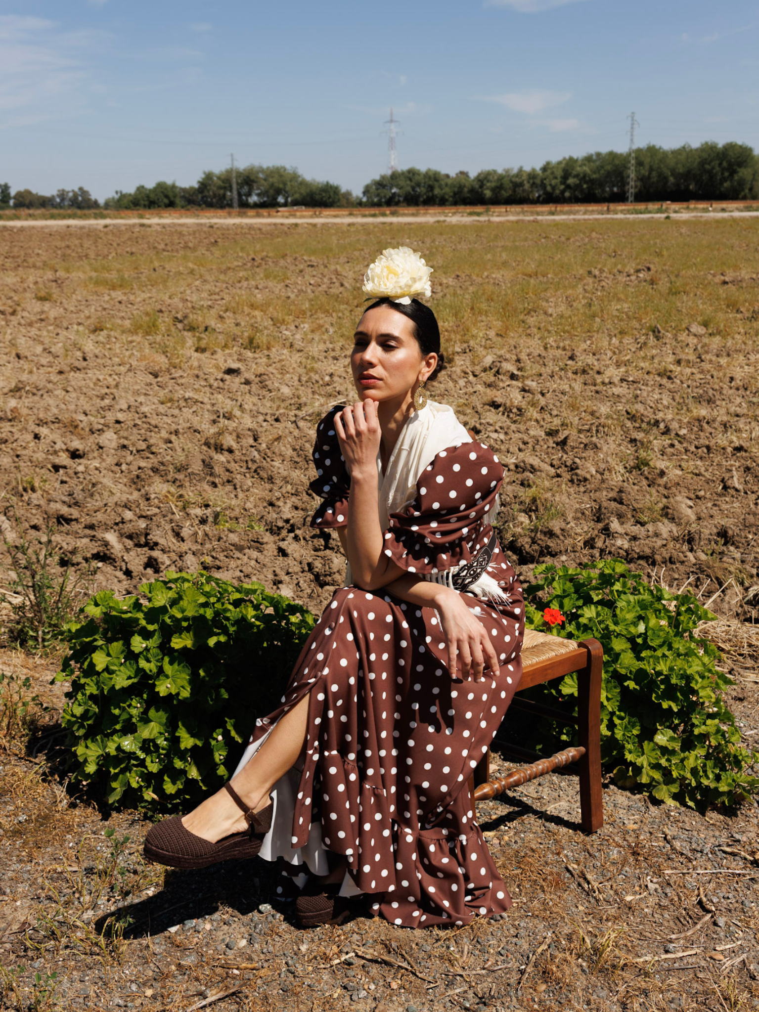 Detalle del tejido crochet en espartos marrón