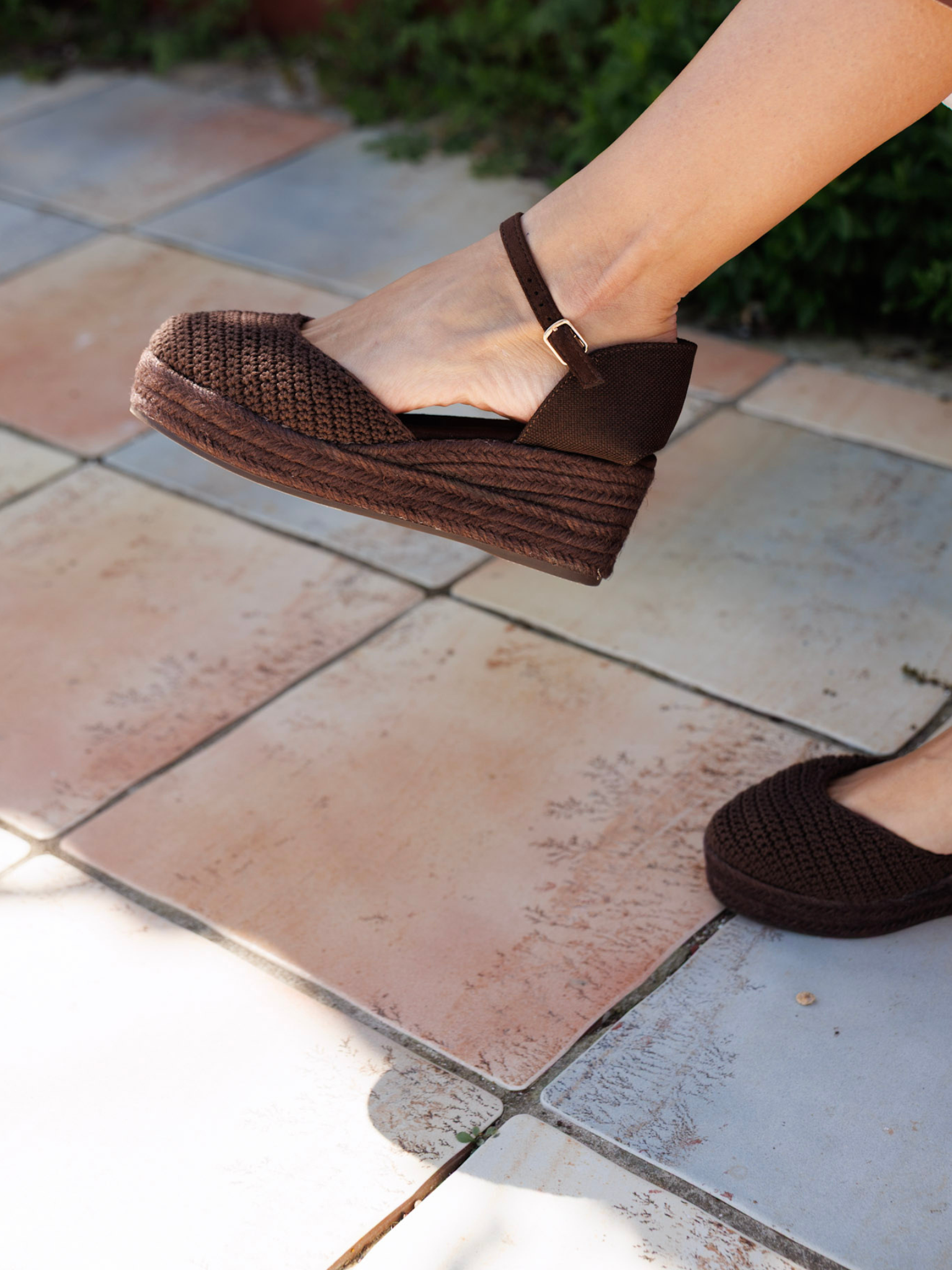 Espartos marrón de crochet ideales para romería