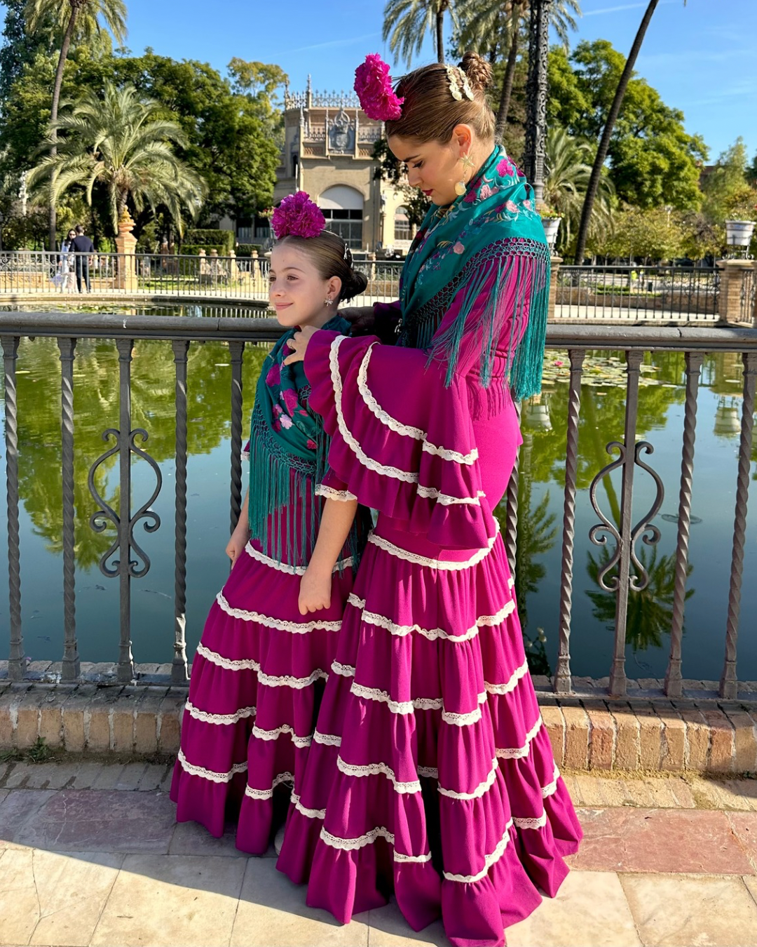 moda flamenca infantil traje canastero buganvilla con encaje