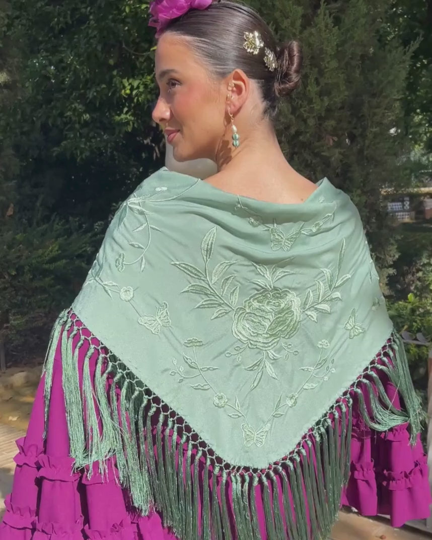 mantoncillo de flamenca flecado de seda jabonoso monocolor